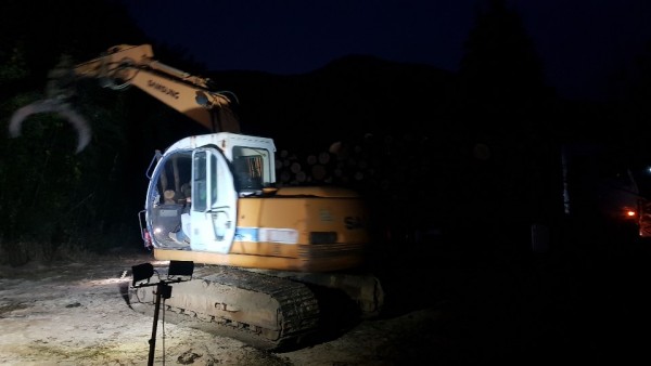 경남장작, 참나무장작, 표고목, 장작배달,장작,장작 1 톤 가격,장작 판매,참나무장작,참나무장작 1톤,캠핑용 장작,캠핑장작,장작판매,화목난로장작,참나무장작,미니장작,숯참나무장작파는곳,캠핑용장작,화목보일러, 나무보일러, 가정용화목보일러, 화목난로, 가정용난로